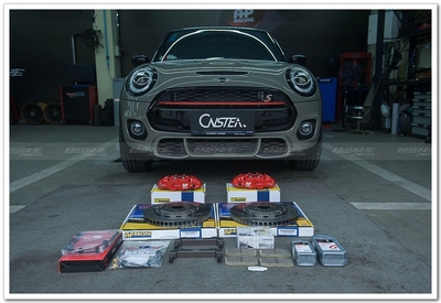 性能与风格的进化 MINI F56搭载AP9540刹车与ADVAN TC4轮毂的改装探索